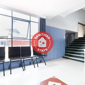 oyo-44050-central-queens.kerala-hotels.net/